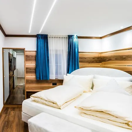 Apartments Villa Venezia Luxury Ortisei Exterior photo